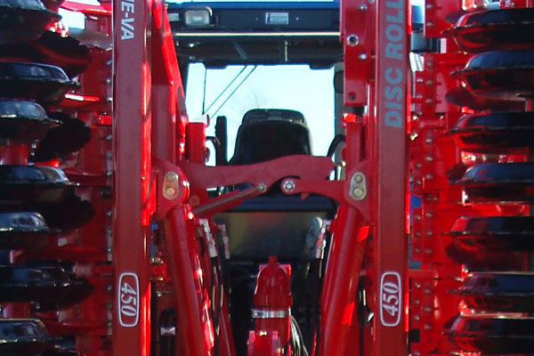 A photo showing the transport locks on the Disc Roller contour