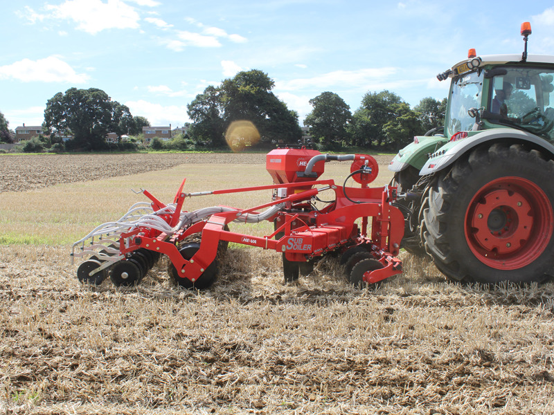 Side view of HE-VA Evolution drilling into stubble