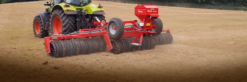HE-VA Tip Roller fitted with HE-VA Multi-Seeder